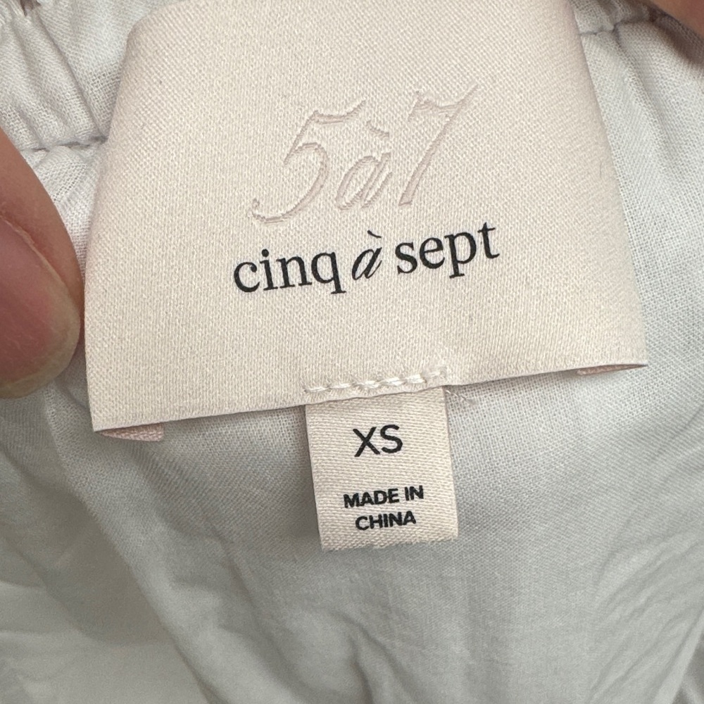 Cinq a Sept Ivee Puffball White Cropped Cotton Top, size XS - Picture 3 of 9